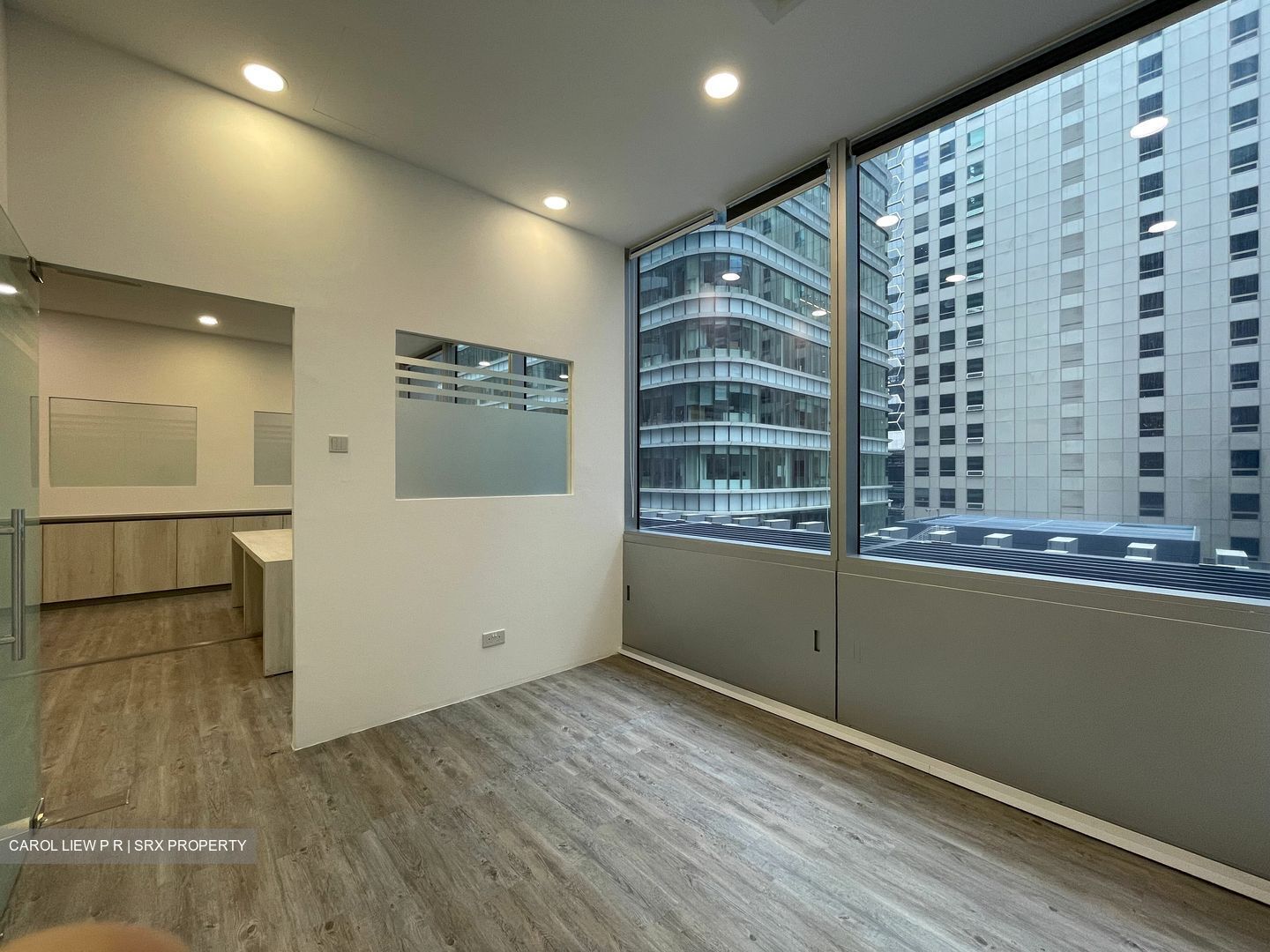 Robinson Square (D1), Office #389603991